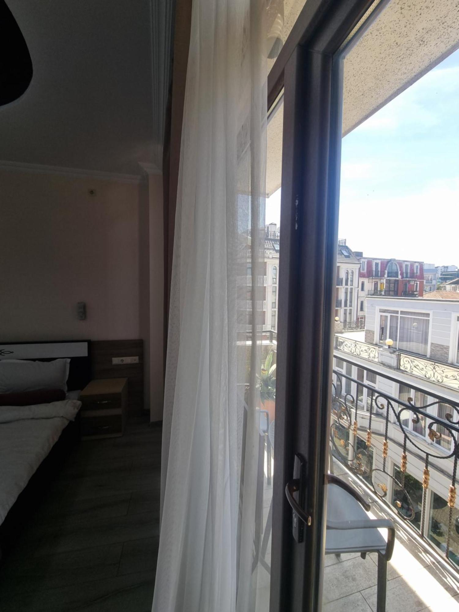 Mahali Hotel Batumi Luaran gambar