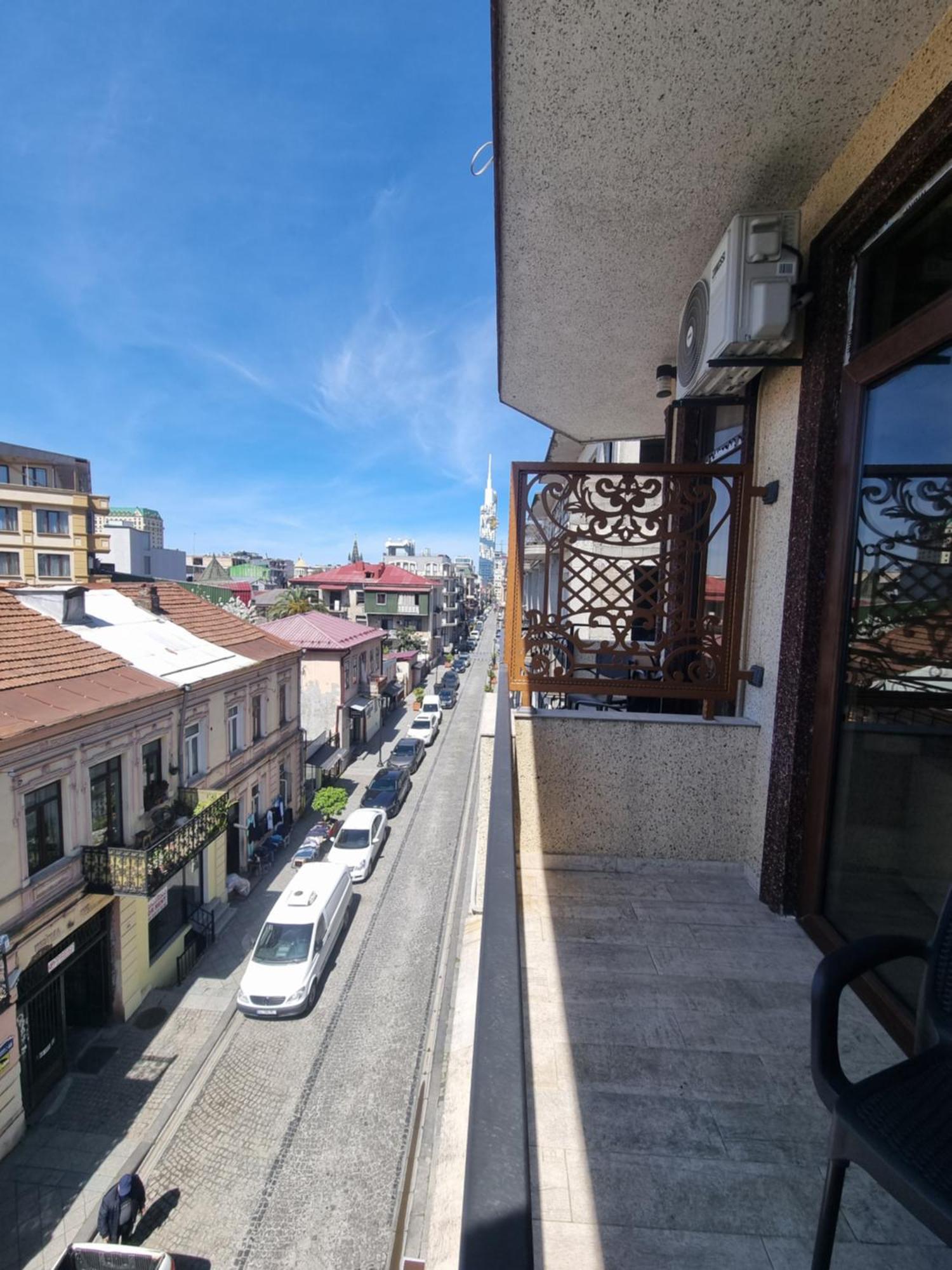 Mahali Hotel Batumi Luaran gambar