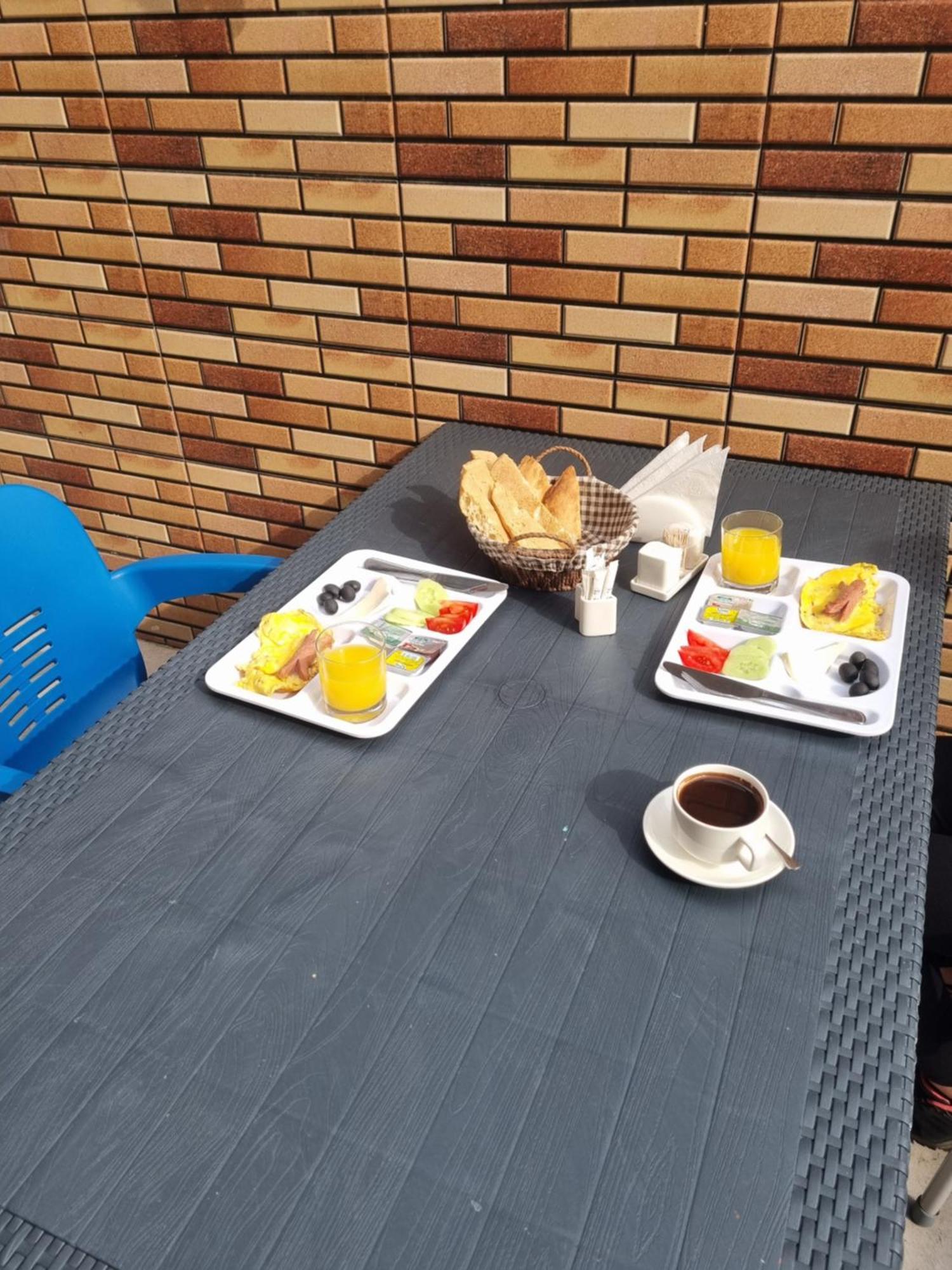 Mahali Hotel Batumi Luaran gambar