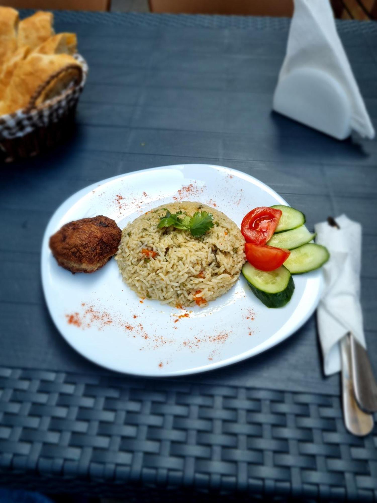 Mahali Hotel Batumi Luaran gambar