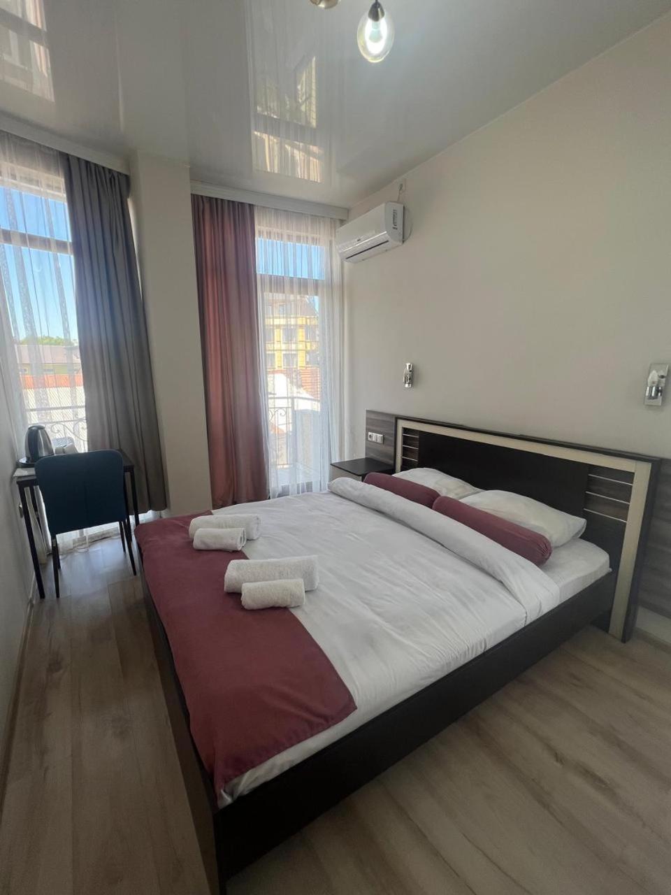 Mahali Hotel Batumi Luaran gambar
